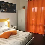 Elite 19 בית הארחה 4*