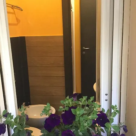 伊里特19旅馆 4*